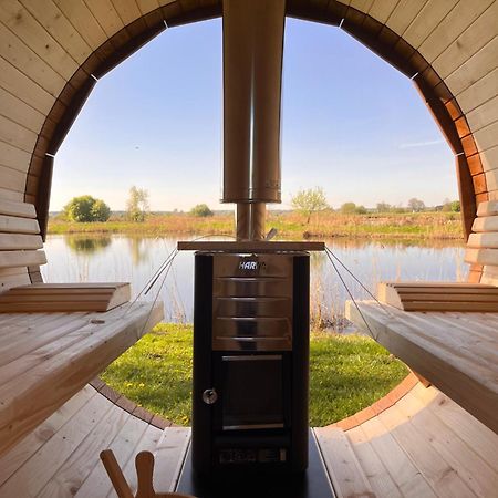 Dwor Osmolice Bed & Breakfast Bialki Dolne Dış mekan fotoğraf